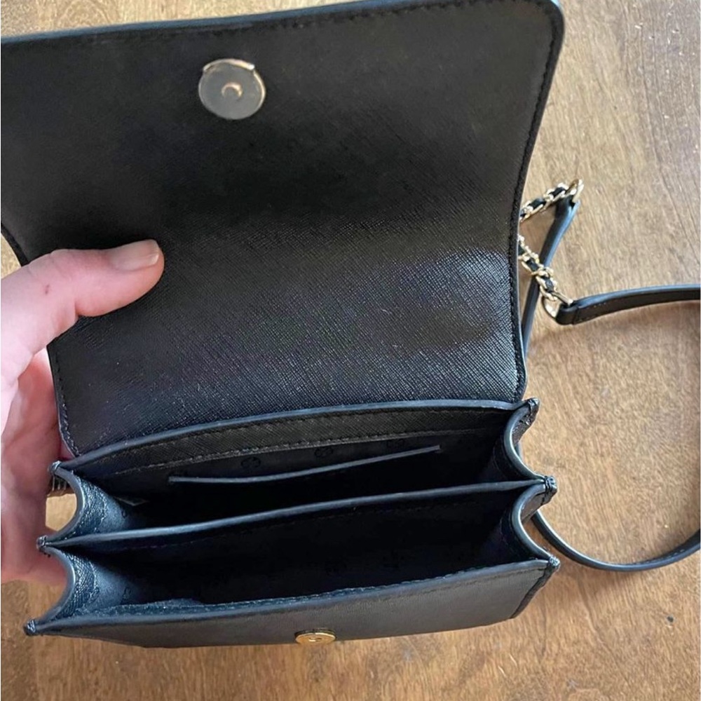❤️‍🔥 SOLD ❤️‍🔥  Tory Burch Purse - Picture 2 of 2